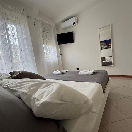 Vacanze Romane Apartment In Roma Esterno foto